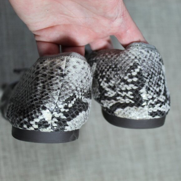 Jessica Simpson Manie Women's Size 10 Grey Snakeskin Ballet-style Flats - NWOT - Picture 5 of 6